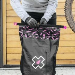 Muc-Off Hogedrukreiniger Moto Set - Zwart/roze -Birzman-Winkel 1091 Pressure Washer Lifestyle MTB 5