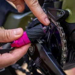 Muc-Off E-bike Aandrijflijn Gereedschap -Birzman-Winkel mu acc 2652 EBIKE Drivetrain Tool use1 ID 38204